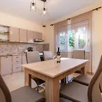 Two-bedroom In Sokusan * Sukošan