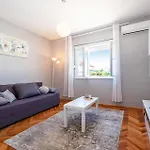 Vakantiehuis Two-bedroom In Sokusan *