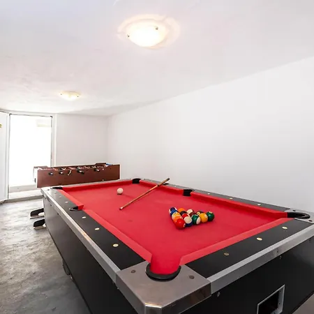 Two-bedroom In Sokusan * Sukošan