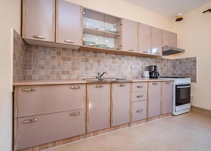 Two-bedroom In Sokusan * Sukošan